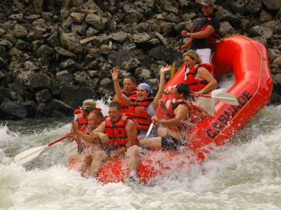 Time to book Idaho world-class river trips, jet boat tours for nonstop summer fun!